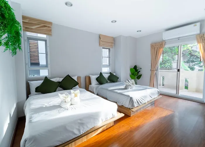 5 Star Spacious & Bright 4br House With Cinema * Bangkok