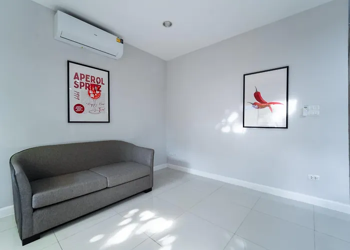 5 Star Spacious & Bright 4br House With Cinema Ferienhaus *